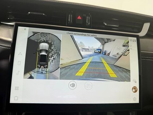 Certified 2025 Jaguar F-PACE R-Dynamic S image 18