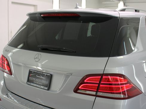 Used 2016 Mercedes-Benz GLE 350 w/ Premium Package image 19