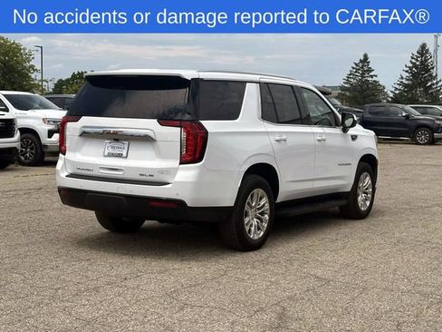 Used 2023 GMC Yukon SLE w/ Gmc Pro Safety Plus Package AWD/4WD image 7