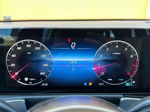 New 2025 Mercedes-Benz GLB 250 4MATIC image 23