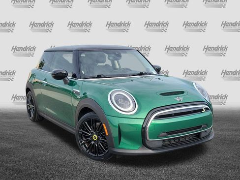 Used 2024 MINI Cooper SE FWD image 2