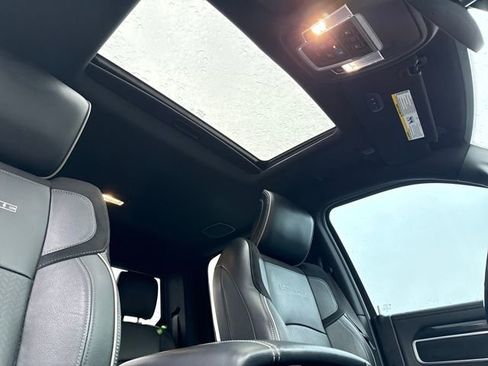 Used 2019 RAM 3500 Laramie image 28