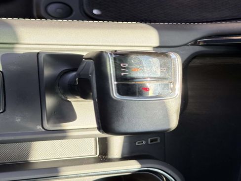 Used 2024 GMC Sierra 1500 AT4X AWD/4WD image 31