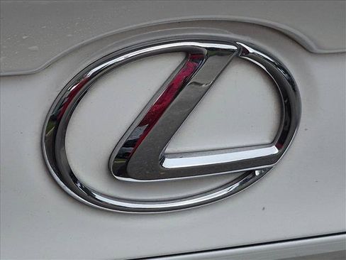 Used 2015 Lexus IS 250 RWD image 18