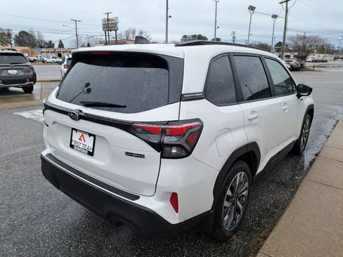 New 2025 Subaru Forester Touring image 6