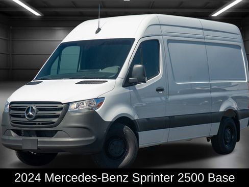 Used 2024 Mercedes-Benz Sprinter 144 Cargo image 1