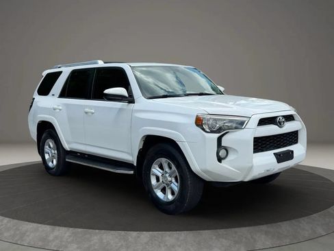 Used 2016 Toyota 4Runner SR5 RWD image 3