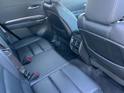 Certified 2024 Cadillac XT4 Premium Luxury image 18