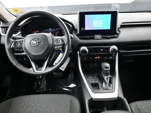 Certified 2023 Toyota RAV4 XLE w/ XLE Grade Weather Package AWD/4WD image 19
