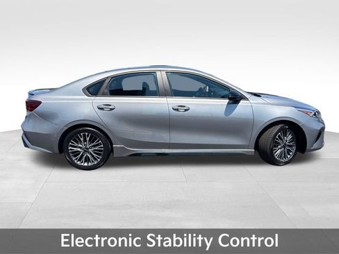 Used 2023 Kia Forte GT-Line FWD image 9