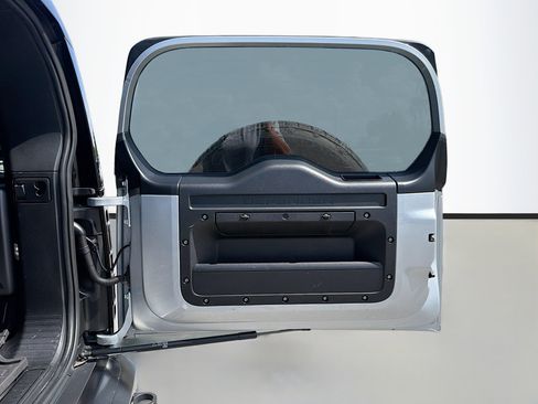 Used 2020 Land Rover Defender 110 X AWD/4WD image 13
