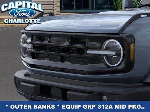 New 2025 Ford Bronco Outer Banks image 21