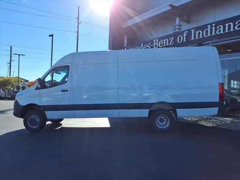 New 2026 Mercedes-Benz Sprinter 3500 image 3