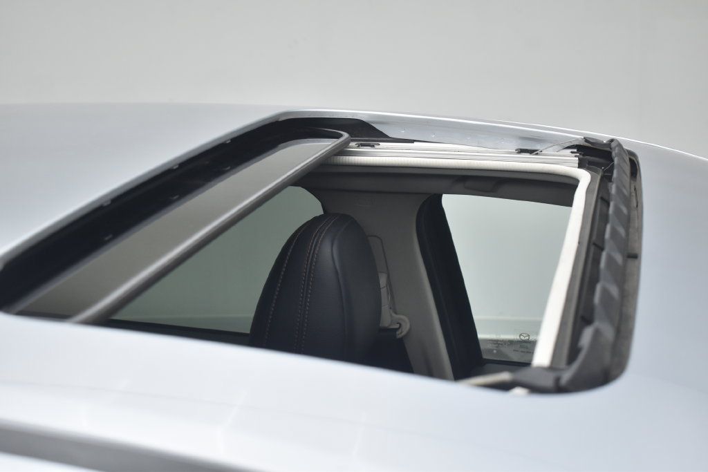 Used 2021 MAZDA CX-5 Grand Touring FWD image 13