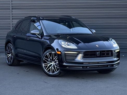 New 2026 Porsche Macan Turbo image 9