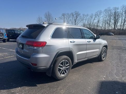 Used 2018 Jeep Grand Cherokee Limited image 10