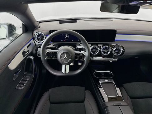 Used 2026 Mercedes-Benz CLA 250 4MATIC image 21