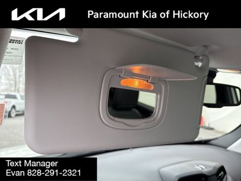 Used 2023 Jeep Renegade Limited w/ Sun/Sound Group image 31