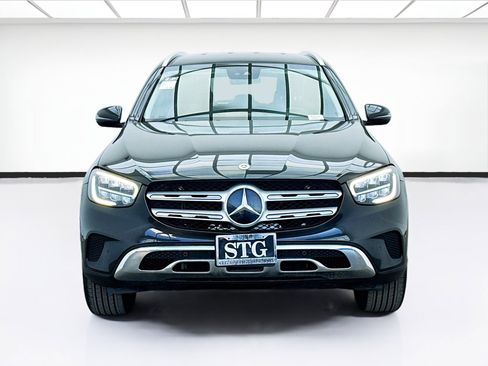 Used 2022 Mercedes-Benz GLC 300 image 2
