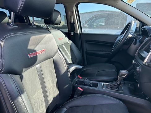 Used 2022 Ford Ranger Lariat w/ Tremor Off-Road Package image 3