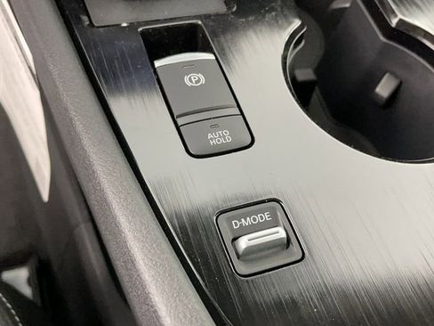 New 2025 Nissan Rogue S image 52