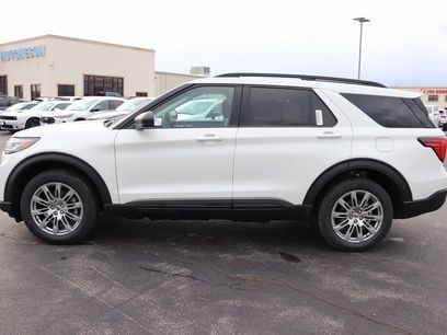 New 2026 Ford Explorer Active w/ Active Comfort Package