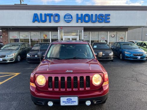 Used 2011 Jeep Patriot Latitude image 2