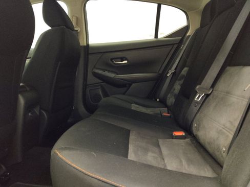 Used 2022 Nissan Sentra SR FWD image 18