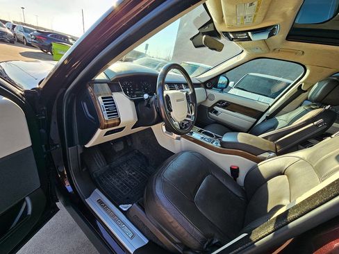 Used 2018 Land Rover Range Rover Supercharged AWD/4WD image 8