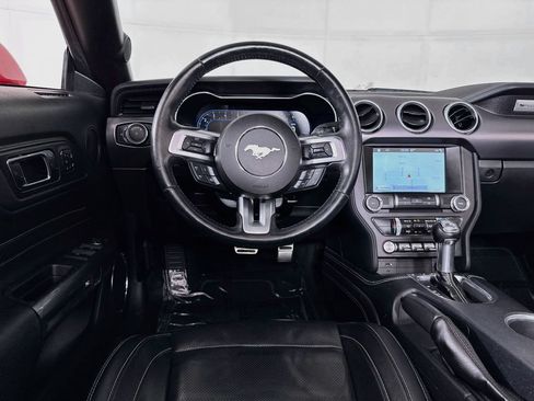 Used 2018 Ford Mustang GT Premium w/ Equipment Group 401A RWD image 27