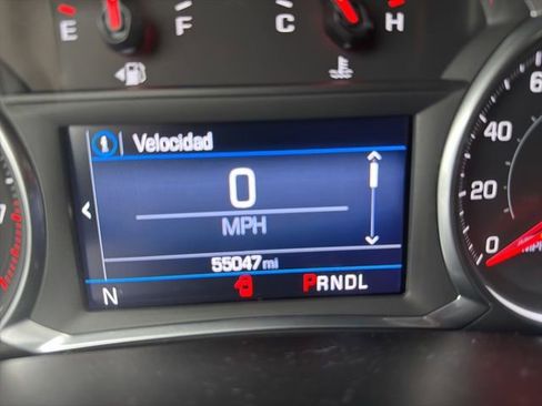 Used 2020 Chevrolet Blazer LT image 2