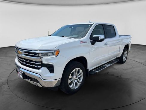 Used 2023 Chevrolet Silverado 1500 LTZ w/ Technology Package AWD/4WD image 5