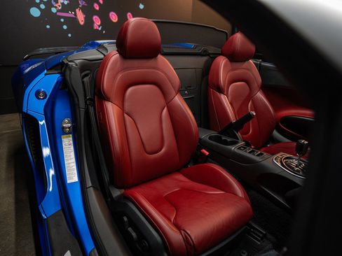 Used 2011 Audi R8 V10 image 10