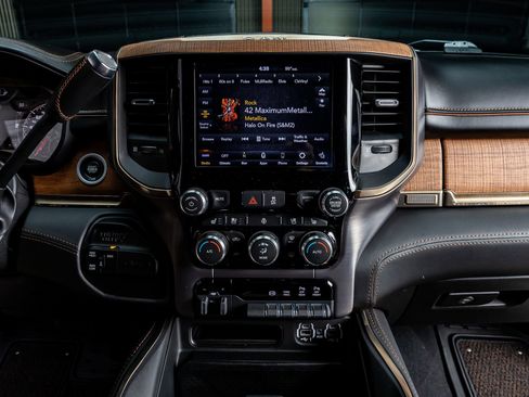 Used 2020 RAM 3500 Limited image 24