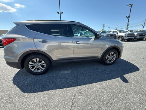 Used 2016 Hyundai Santa Fe Sport w/ Option Group 04 AWD/4WD image 15