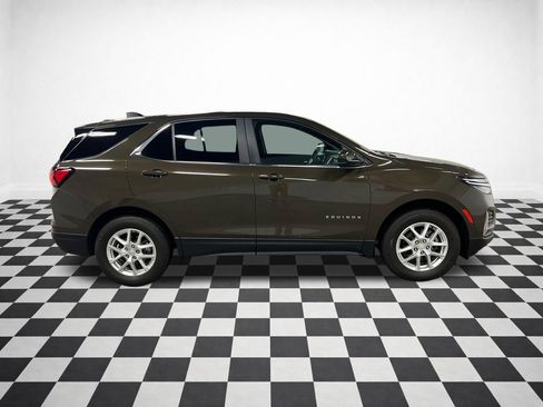 Certified 2023 Chevrolet Equinox LT AWD/4WD image 2