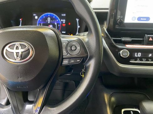 Used 2026 Toyota Corolla LE FWD image 32