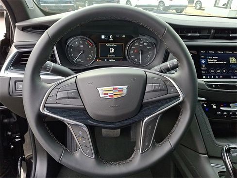 New 2026 Cadillac XT5 Premium Luxury w/ Driver Assist Package image 14