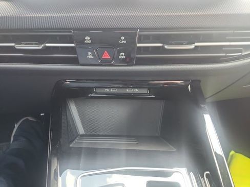 New 2025 Volkswagen GTI SE image 20