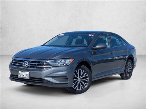 Used 2021 Volkswagen Jetta SE w/ SE Cold Weather Package FWD image 1