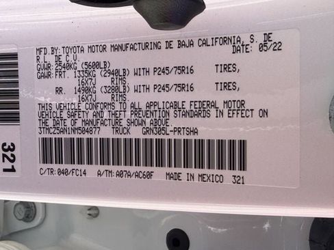 Certified 2022 Toyota Tacoma SR5 image 30