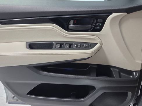 Used 2025 Honda Odyssey Touring image 33