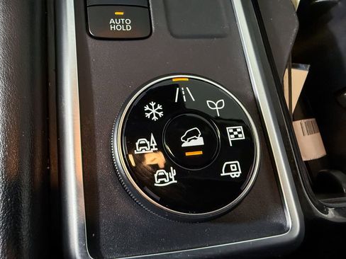 Certified 2024 Nissan Pathfinder Platinum w/ Cargo Package image 28