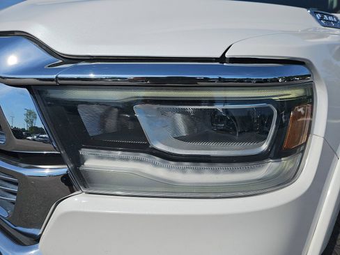 Used 2019 RAM 1500 Laramie RWD image 31