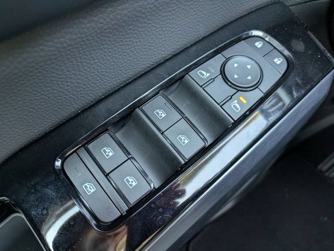 New 2026 Nissan Pathfinder SL AWD/4WD image 23