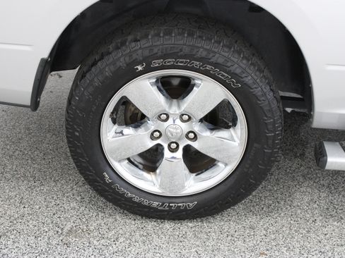 Used 2014 RAM 1500 Lone Star RWD image 6