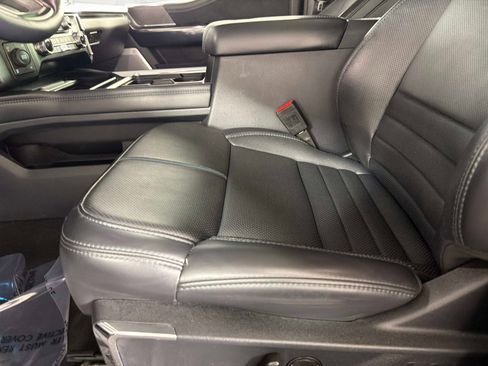 Used 2025 Ford F250 Platinum AWD/4WD image 34