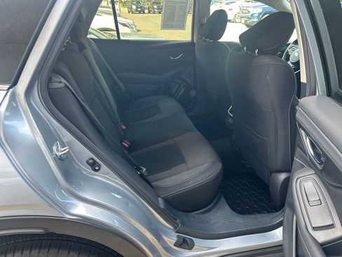 Used 2022 Subaru Outback Premium image 30