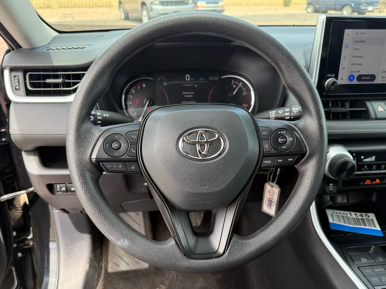 Used 2025 Toyota RAV4 LE AWD/4WD image 13