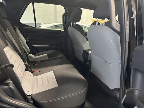 Used 2025 Toyota 4Runner TRD Off-Road image 38